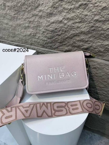 March Jacobs
ᴛʜᴇ ᴍɪɴɪ ʙᴀɢ
ᴄʀᴏss ʙᴏᴅʏ ʙᴀɢ
ᴍᴀᴛᴛᴇ ʟᴇᴀᴛʜᴇʀ ᴍᴀᴛᴇʀɪᴀʟ
sɪᴢᴇ : 22 cm

70 dhs🇦🇪

Zain31
♥️♥️♥️