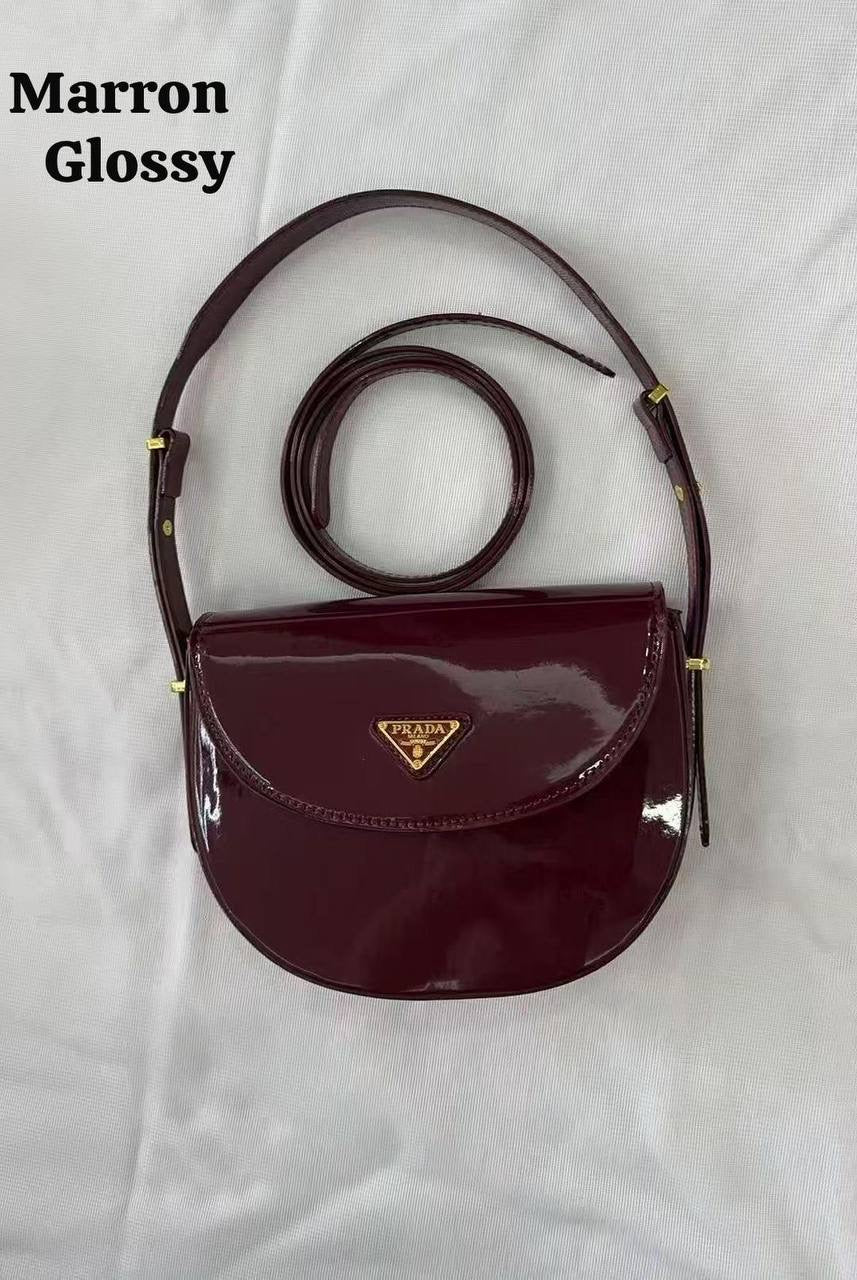 Prada sʜᴏᴜʟᴅᴇʀ ʙᴀɢ

ᴡɪᴛʜʙᴏx
🎁🎁🎁

ʟᴇᴀᴛʜᴇʀ/ɢʟᴏssʏ
80 dhs🇦🇪

Zain56
♥️♥️♥️