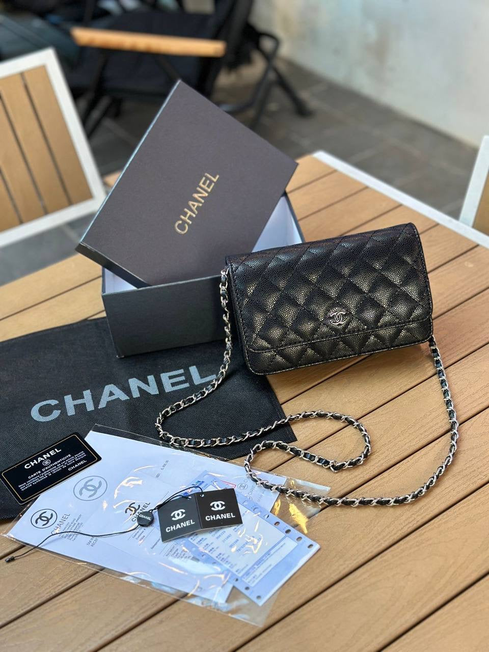 Chanel

With Box
🎁🎁🎁

95 dhs🇦🇪

Zain143
♥️♥️♥️