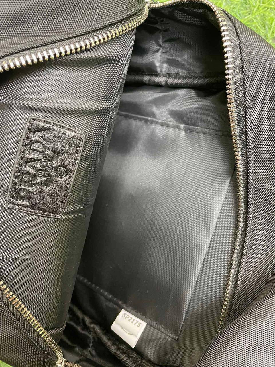 Prada
30*25*15cm
75 dhs🇦🇪

Zain17
♥️♥️♥️