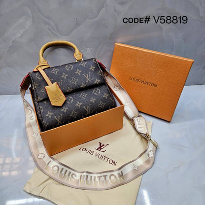LV
ᴄʟᴜɴʏ ᴍɪɴɪ ʙᴀɢ
ᴇᴘɪ ʟᴇᴀᴛʜᴇʀ ᴛʏᴘᴇ
sɪᴢᴇ : 20 cm

ᴡɪᴛʜ BOX
🎁🎁🎁

75 dhs🇦🇪

Zain31
♥️♥️♥️
