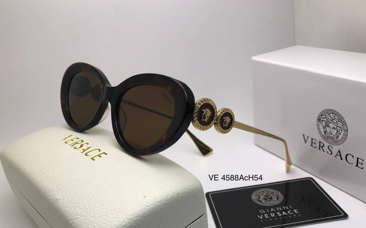 Versace
Super master 
170 dhs🪙

Zain126
♥️♥️♥️