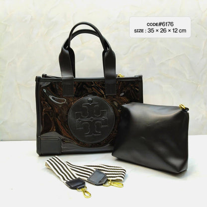 Tory Burch
ᴛʀᴀɴsᴘᴀʀᴇɴᴛ ᴛᴏᴘ ʜᴀɴᴅʟᴇ
ɪɴᴄʟᴜᴅᴇ ᴛʜᴇ ᴘᴏᴜᴄʜᴇs
ᴡɪᴛʜ ʟᴏɴɢ sᴛʀᴀᴘ
sɪᴢᴇ : 35 cm

105 dhs🇦🇪

Zain31
♥️♥️♥️