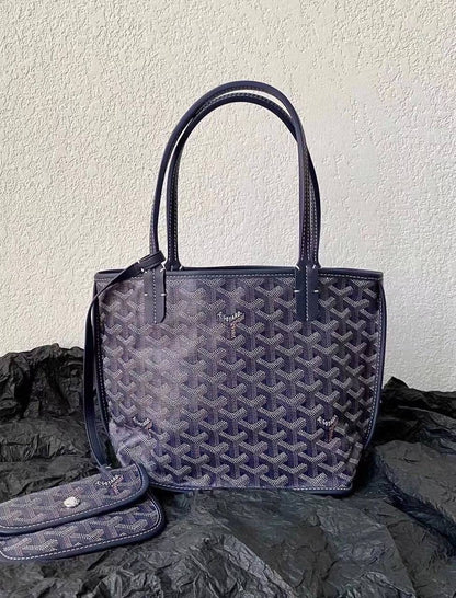 Goyard
90 DHS🇦🇪
good quality

Zain143
♥️♥️♥️