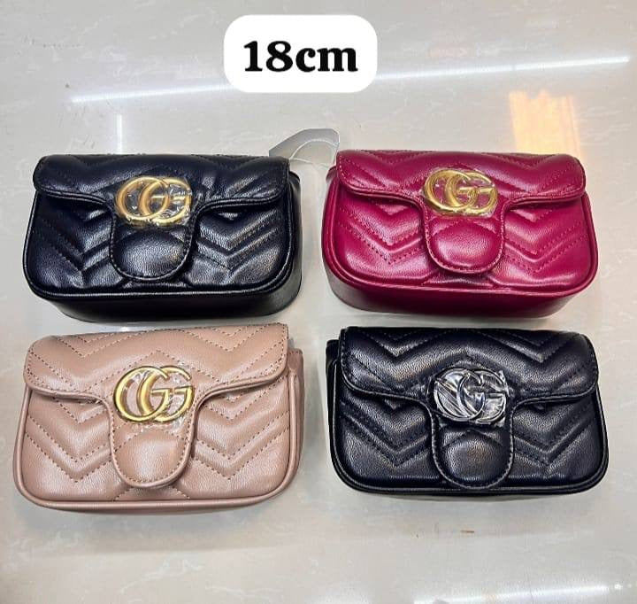 Gucci
90 dhs🇦🇪 with box 18×11×6cm 🎁

95 dhs🇦🇪 with box 22×14×8cm🎁

Zain136
♥️♥️♥️