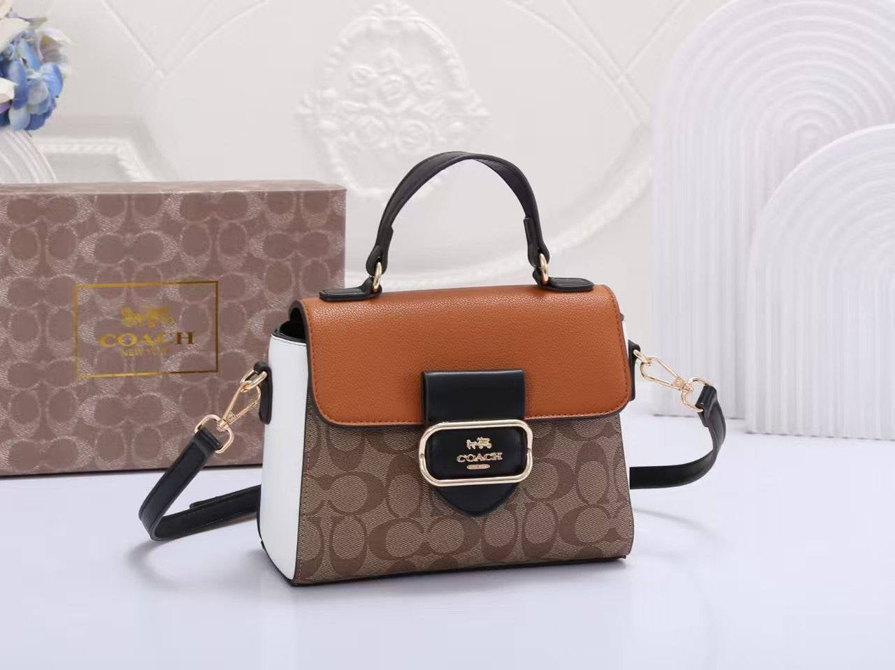 Coach
95 dhs🇦🇪
Good quality 

with box
🎁🎁🎁

Zain35
♥️♥️♥️