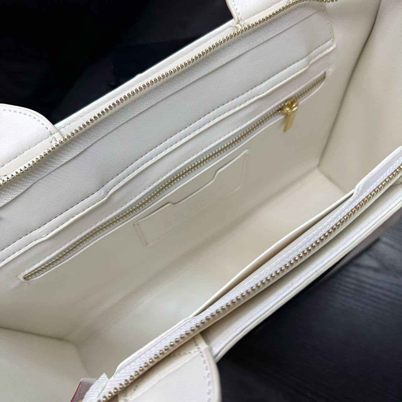 D&G
offer price
75 dhs🇦🇪

Zain39
♥️♥️♥️