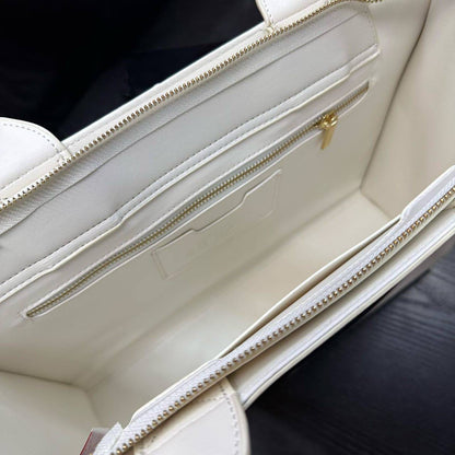 D&G
offer price
75 dhs🇦🇪

Zain39
♥️♥️♥️