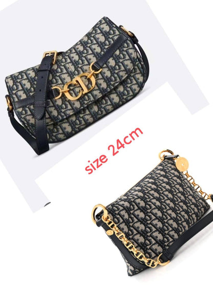 Dior
80 dhs🇦🇪

with box
🎁🎁🎁

size 24cm

Zain26
♥️♥️♥️