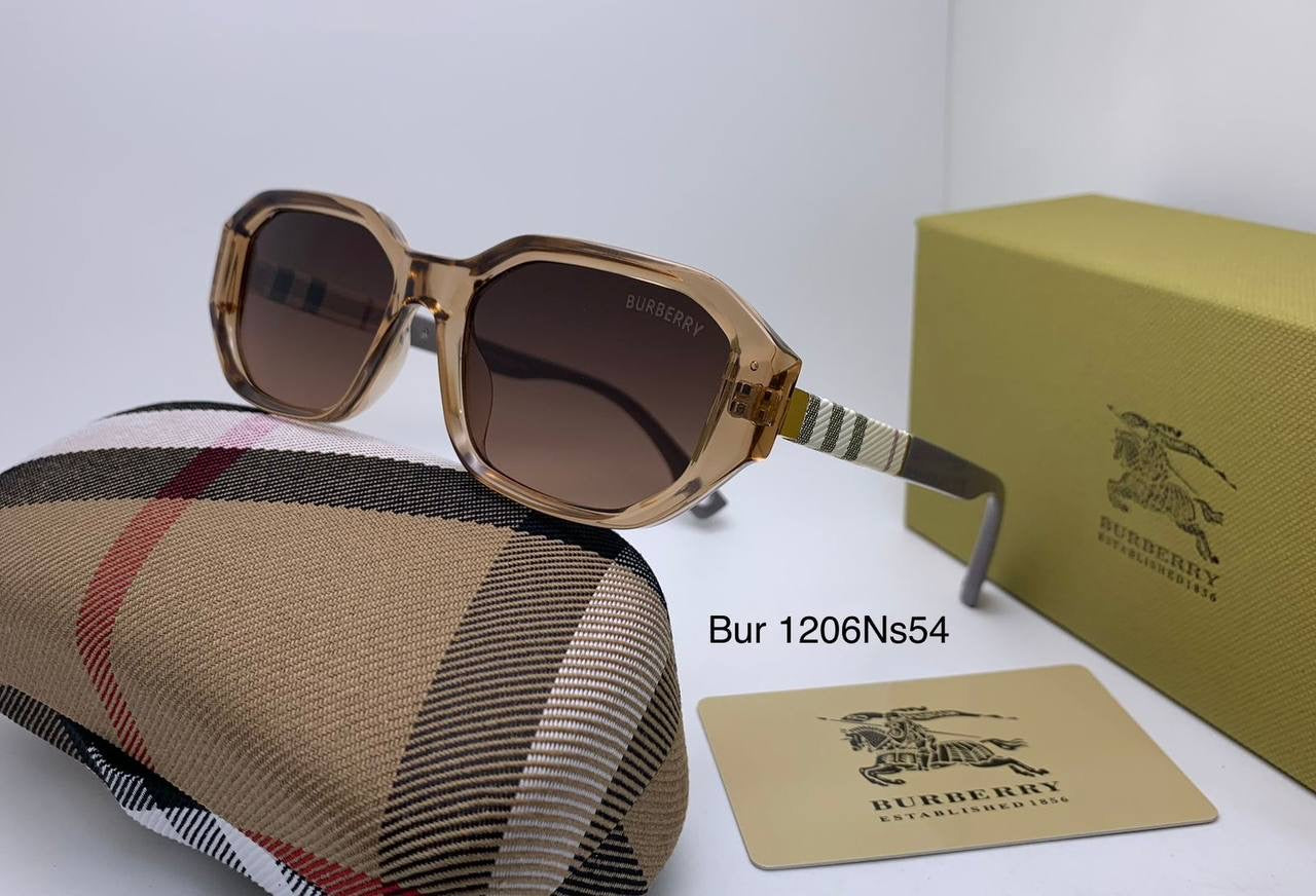 Burberry
65 dhs🪙

Zain126
♥️♥️♥️