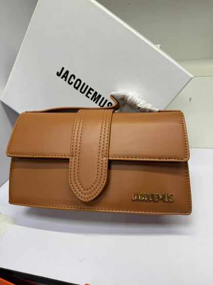 Jacquemus

With box 
🎁🎁🎁

70 dhs🇦🇪

offer

Zain50
♥️♥️♥️