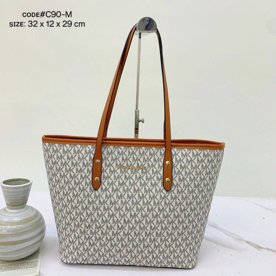 MK
sʜᴏᴜʟᴅᴇʀ ᴛᴏᴛᴇʙᴀɢ
ᴢɪᴘᴘᴇʀ ᴛʏᴘᴇ
sɪᴢᴇ :. 32 cm

70 dhs🪙

Zain31
♥️♥️♥️