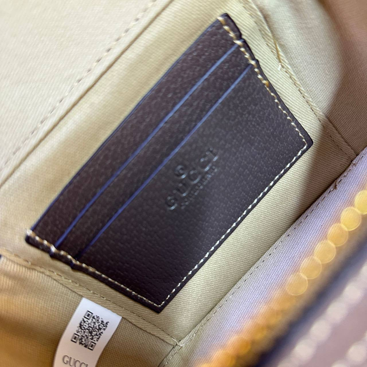 GUCCI 

NEW CAME GOOD QUALITY 
WITH BOX 
🎁🎁🎁

95 dhs🇦🇪

Zain39
♥️♥️♥️