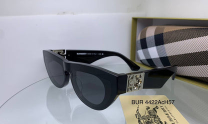 Burberry Master
170 dhs🪙

Zain126
♥️♥️♥️