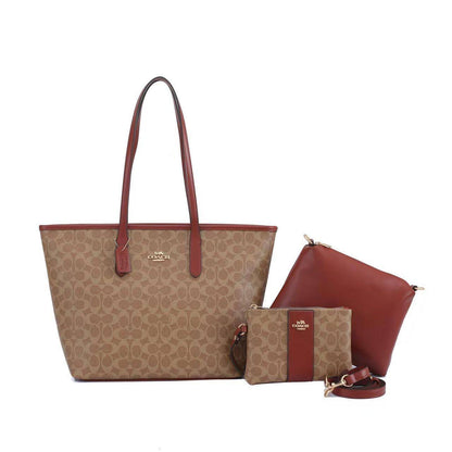 COACH
 3 in 1 NEW CAME  
GOOD QUALITY 
120 dhs🇦🇪
SIZE: 31cm

Zain39
♥️♥️♥️