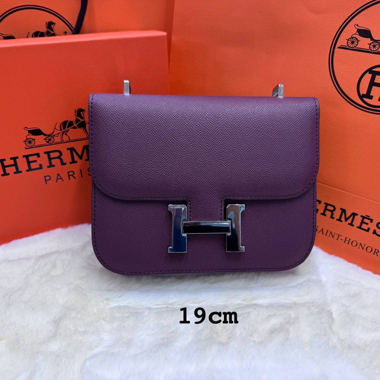 Hermes ᴄᴏɴsᴛᴀɴᴄᴇ(sɪʟᴠᴇʀ)
ᴡɪᴛʜʙᴏx
🎁🎁🎁

ʟᴇᴀᴛʜᴇʀ
sɪᴢᴇ:19ᴄᴍ

95 dhs🇦🇪

Zain56
♥️♥️♥️