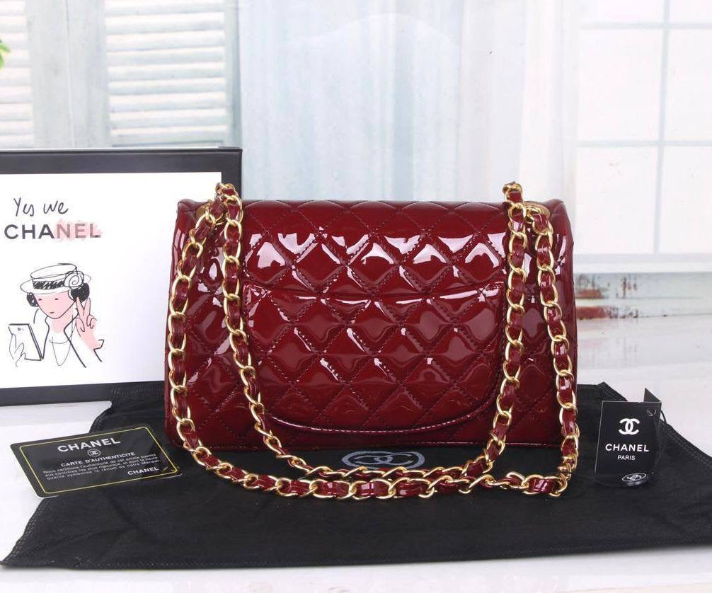 CHANEL 

WITH BOX  
🎁🎁🎁

105 dhs🪙💕
SIZE: 25cm

Zain39
♥️♥️♥️
