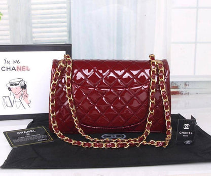 CHANEL 

WITH BOX  
🎁🎁🎁

105 dhs🪙💕
SIZE: 25cm

Zain39
♥️♥️♥️