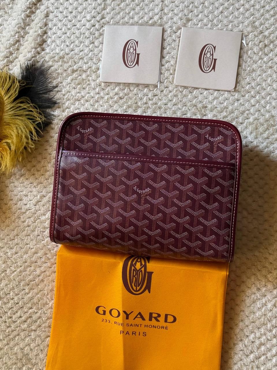GOYARD
25cm
330 dhs🇦🇪
Top quality

Zain167
♥️♥️♥️