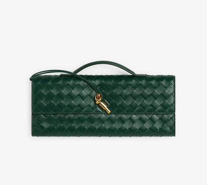 BOTTEGA

SIZE: 31*4*13cm
100 dhs🇦🇪

with box
🎁🎁🎁

Zain254
♥️♥️♥️