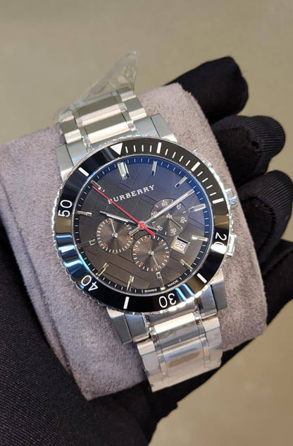 Burberry 
watch for men 
good quality 
270 dhs🇦🇪

Zain59
♥️♥️♥️