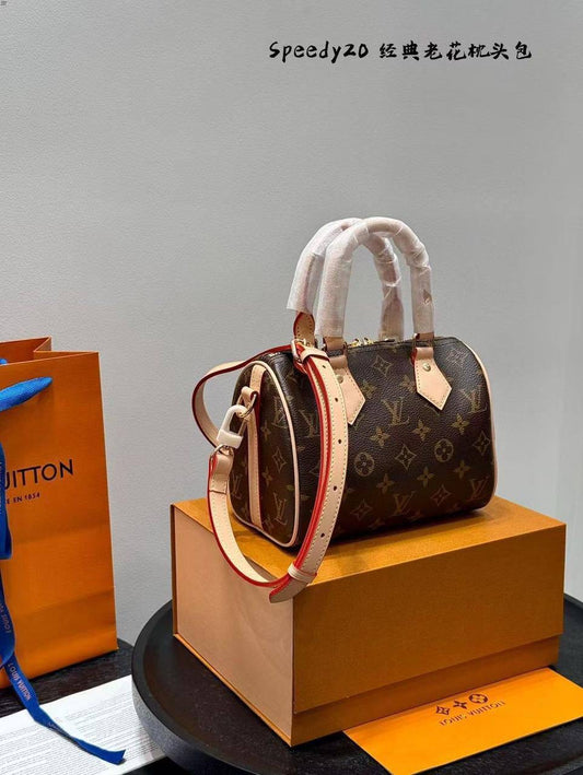 LV Master
17cm 
220 dhs🇦🇪

Zain228
♥️♥️♥️