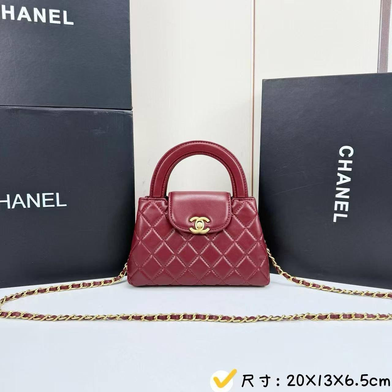 Chanel
Master 
220 dhs🇦🇪

Zain153
♥️♥️♥️
