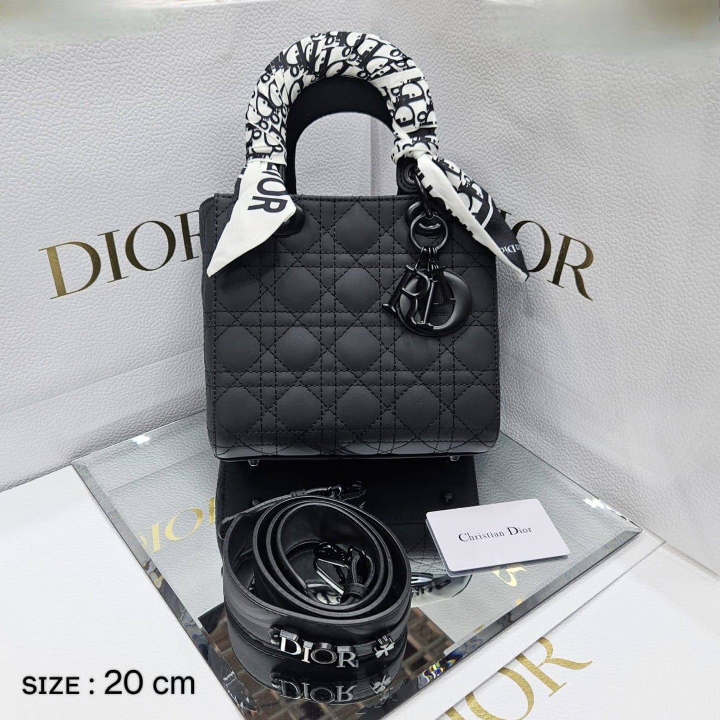 Dior
ᴍᴀᴛᴛᴇ ʟᴇᴀᴛʜᴇʀ ᴍᴀᴛᴇʀɪᴀʟ
ᴡɪᴛʜ ᴛᴡɪʟʟʏ ɪɴᴄʟᴜᴅᴇ
sɪᴢᴇ: 20 cm

ᴡɪᴛʜ BOX
🎁🎁🎁

95 dhs🇦🇪

Zain31
♥️♥️♥️