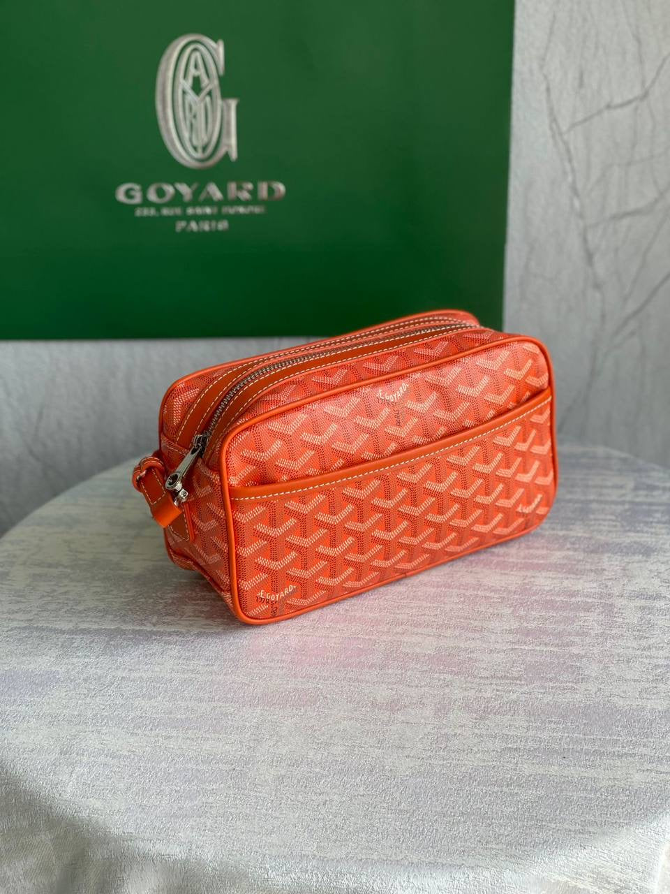GOYARD                                                                   *Messenger bag*                                                                                 *Master quality*       
350 dhs🇦🇪

Zain179
♥️♥️♥️