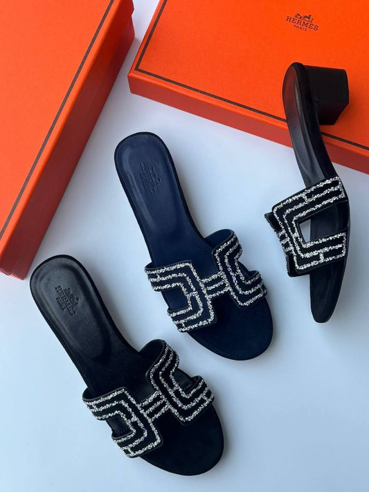 Hermes 
100 dhs🇦🇪
Size 36-42
Before price
110 dhs❌

Zain55
♥️♥️♥️