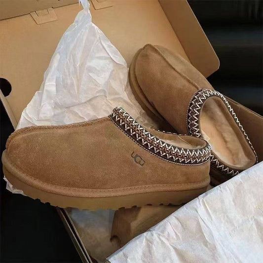 Ugg 
Size 36-42
110 dhs🇦🇪

Zain132
♥️♥️♥️