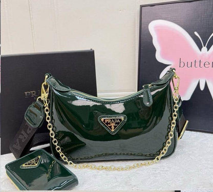 Prada

24 cm
One set

80 dhs🇦🇪

with box
🎁🎁🎁

Zain17
♥️♥️♥️