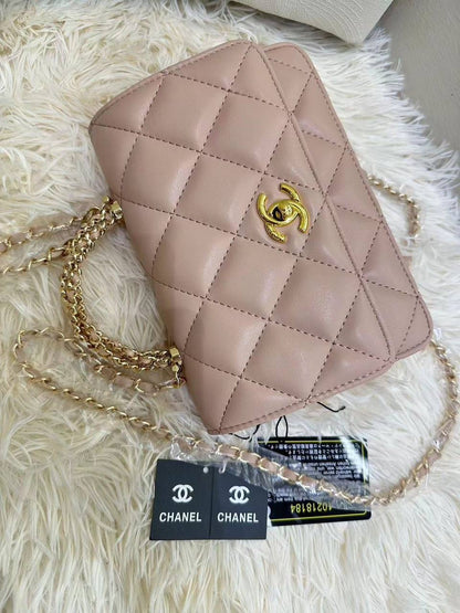.
CHANEL
SUPER MASTER QUALITY 🔥🔥
WITH FULL PACKAGING 🎁
For Price 👇 WTSP Text Zain 0568585901

Zain255
♥️♥️♥️