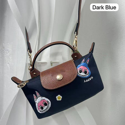 Labubu＋LongChamp 
Size：20 * 10 * 5 cm
55 dhs🇦🇪

Zain115
♥️♥️♥️