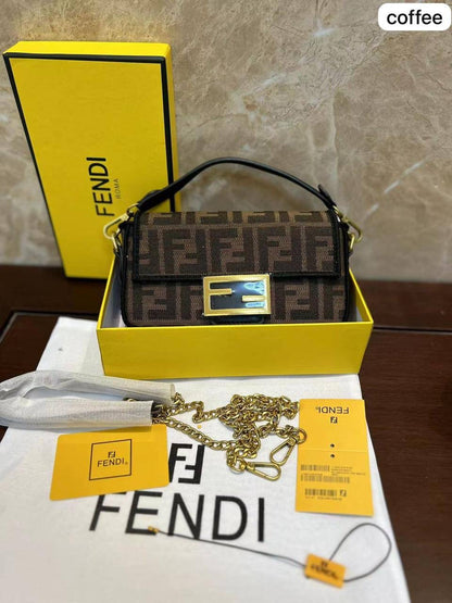 Fendi Small baguette
Size : 18 * 10 cm

95 dhs🇦🇪

with box🎁

Zain115
♥️♥️♥️