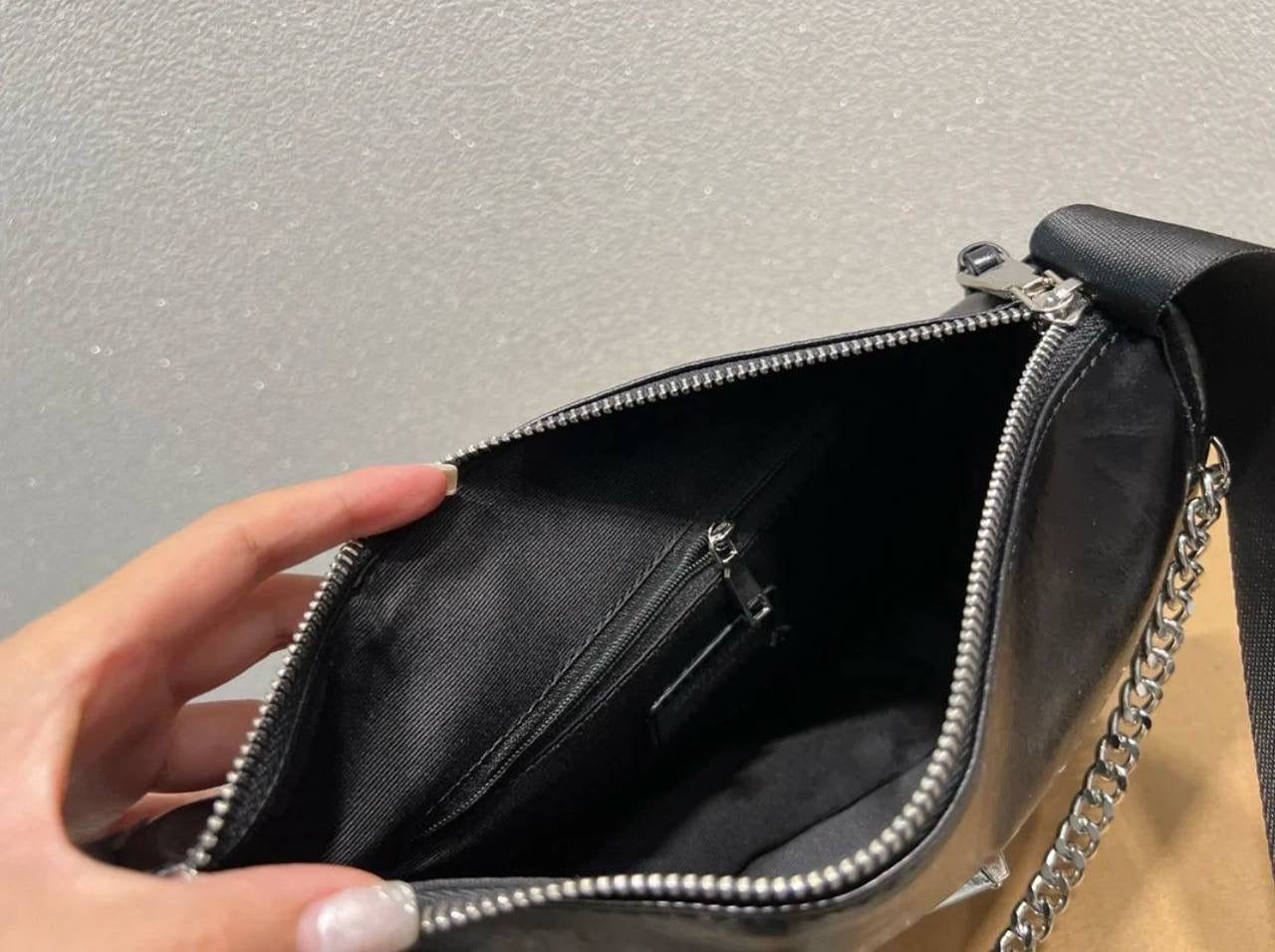 YSL 
GOOD QUALITY SPECIAL 
OFFER 
WITH BOX 
🎁🎁🎁

65 dhs🇦🇪

Zain39
♥️♥️♥️