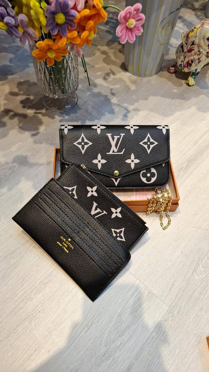 LV
3in1 
85 dhs🇦🇪

Zain44
♥️♥️♥️