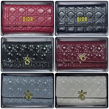 Bags offer

With box 
🎁🎁🎁

75 dhs🪙💕

Zain50
♥️♥️♥️