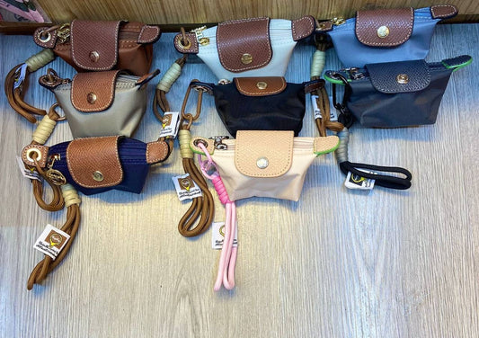 Long Champ Medal
30 dhs🇦🇪

Zain107
♥️♥️♥️