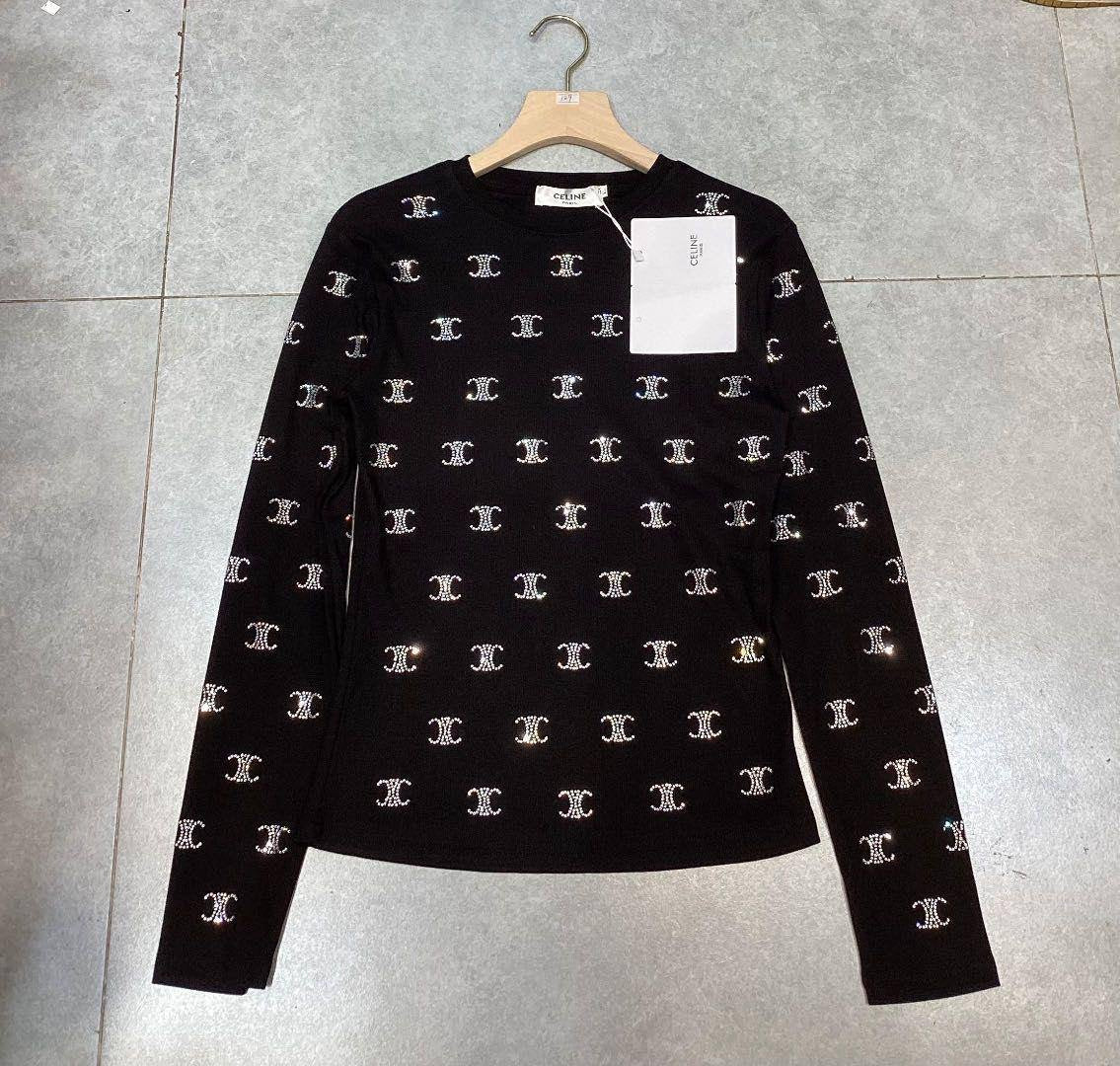 *New collections   
good quality ✅✅
Size:S  M   L  xl
85 dhs🪙

Zain231
♥️♥️♥️