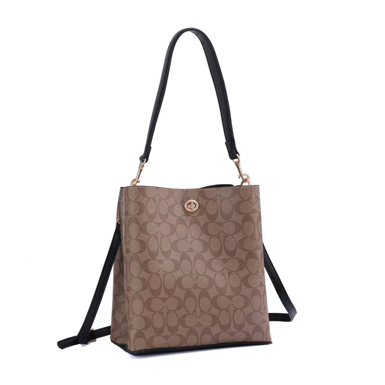 COACH 

NEW CAME 
GOOD QUALITY 

75 dhs🇦🇪

Zain39
♥️♥️♥️