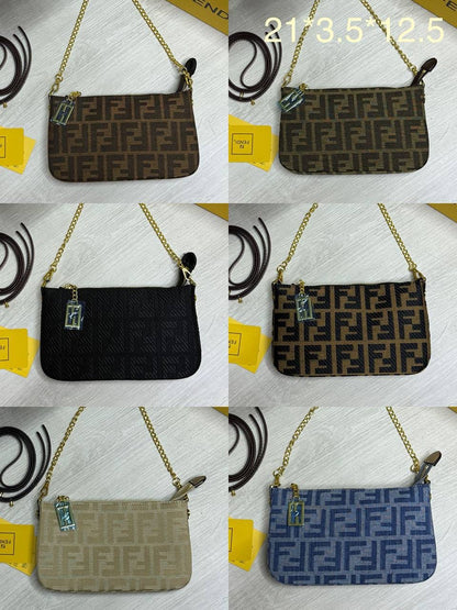 FENDI
21*3.5*12.5cm  

with box
🎁🎁🎁

80 dhs🇦🇪

Zain254
♥️♥️♥️