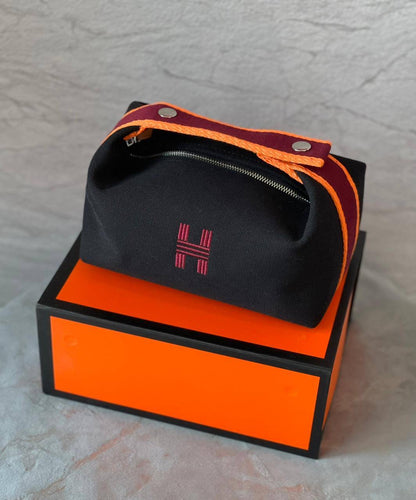 HERMES                                                               Bride à brac clutch bag                                     Master quality         
350 dhs🇦🇪

Zain179
♥️♥️♥️