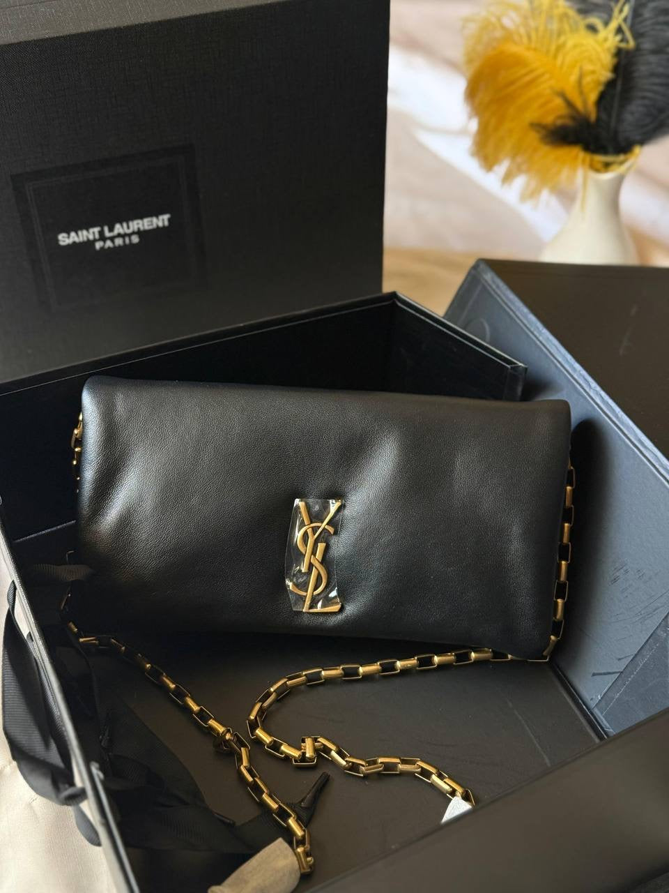 YSL

22cm
320 dhs🇦🇪

Top quality 

With box
🎁🎁🎁

Zain167
♥️♥️♥️