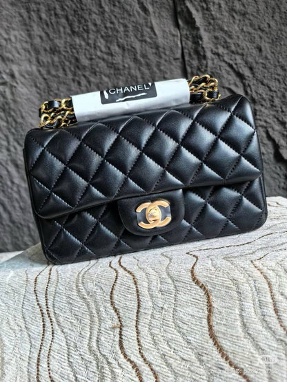 Chanel Master
220 dhs🇦🇪

Zain192
♥️♥️♥️