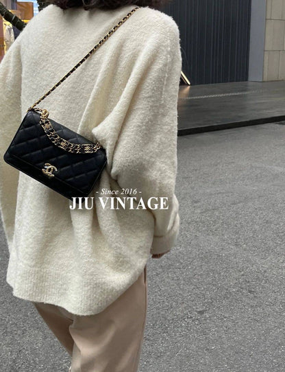 Dior - Chanel
120 dhs🇦🇪

Good quality
 with box
🎁🎁🎁

Zain35
♥️♥️♥️