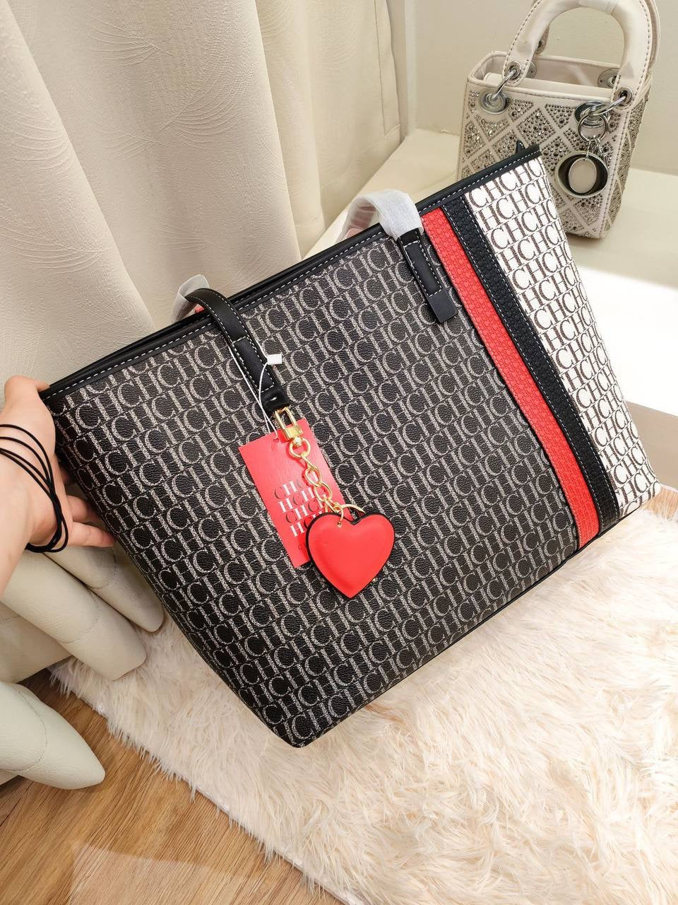 CH
85 dhs🇦🇪

Zain137
Zain93
♥️♥️♥️