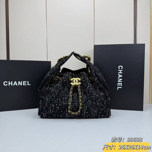 Chanel - Master
300 dhs🪙💕

Zain153
♥️♥️♥️