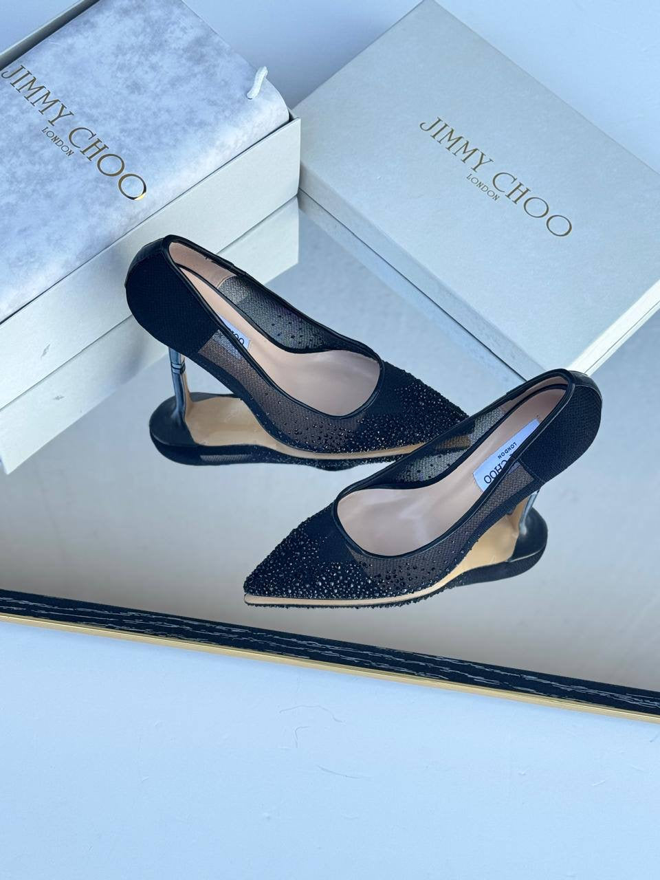 Jimmy choo
Size 36_41
120 dhs🪙

Zain21
♥️♥️♥️