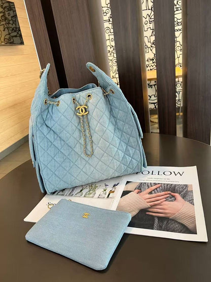 Chanel 
Master
370 dhs🪙
#30cm🥰🥰

Zain228
♥️♥️♥️